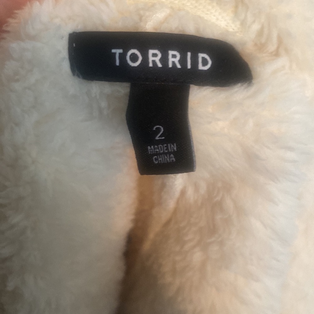 Torrid jacket - Picture 8 of 10